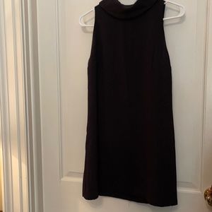 Black dress, great for cocktail party